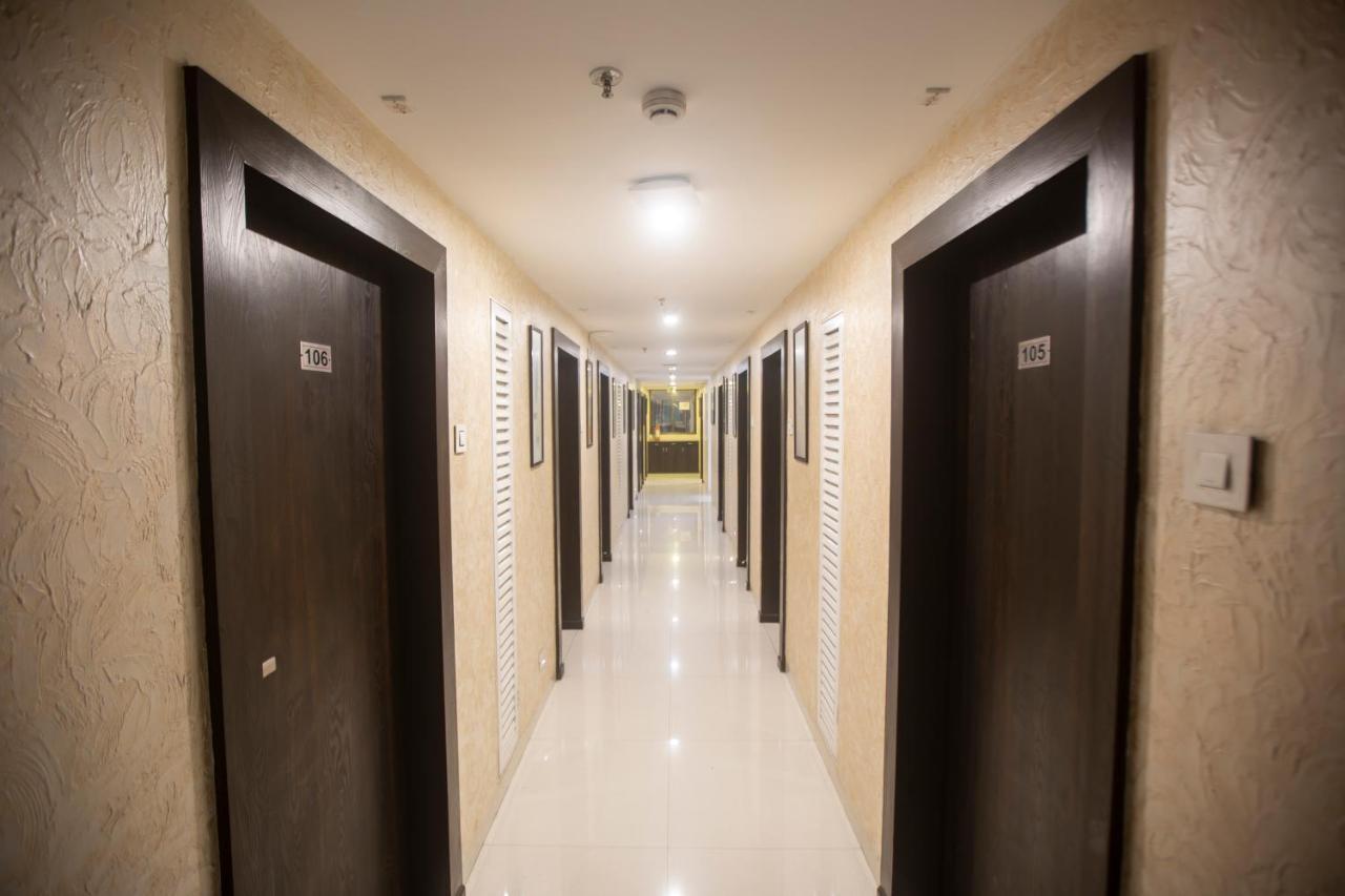 Hotel Singh'S By Wb Inn, Vashi, Navi Mumbai Kültér fotó